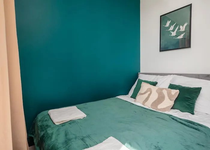 Piotrkowska Sunset Апартаменты